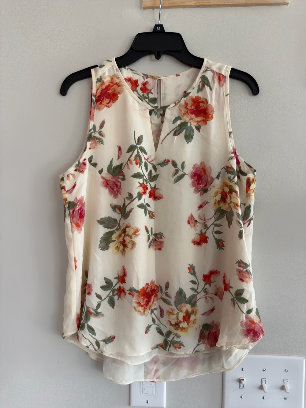 Sleeveless Floral V-Neck Blouse - Cream with Pink & Orange Flowers